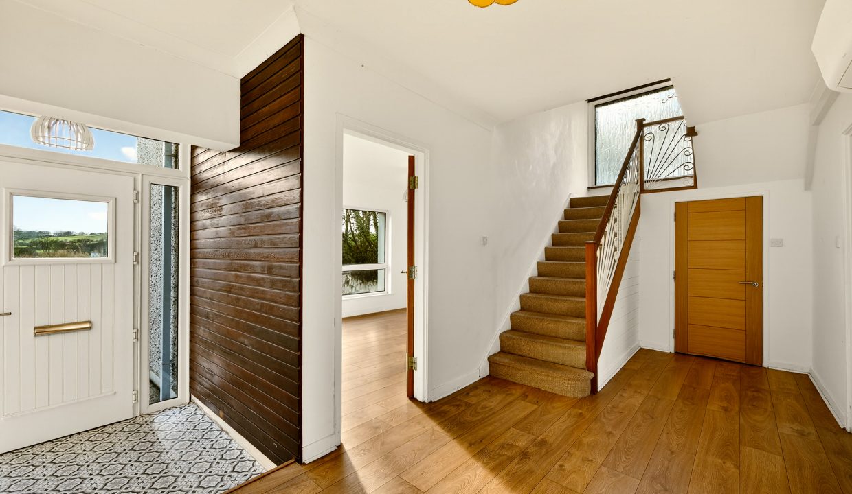 01.12 Whitethorn, Waterfall Road, Waterfall, Cork - ERA - H-Pix WEB 13