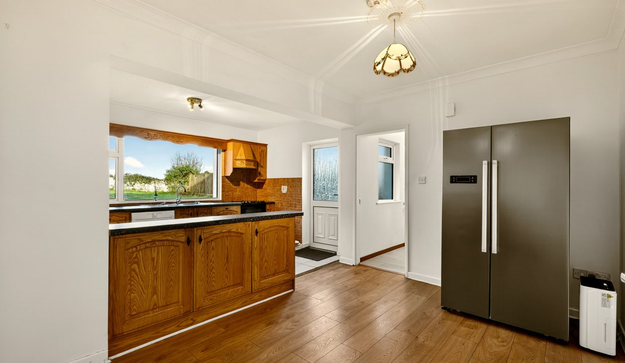 01.12 Whitethorn, Waterfall Road, Waterfall, Cork - ERA - H-Pix WEB 17