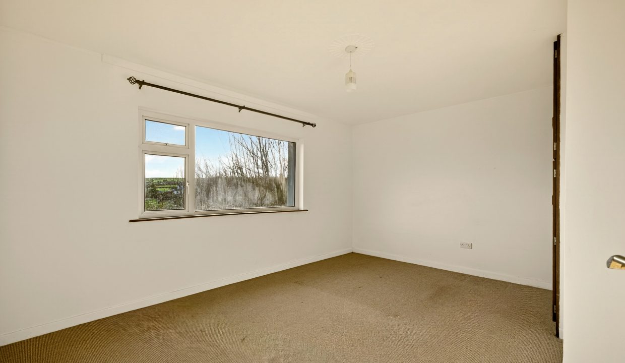 01.12 Whitethorn, Waterfall Road, Waterfall, Cork - ERA - H-Pix WEB 24