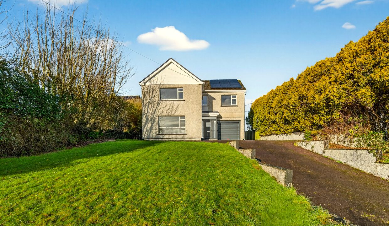 01.12 Whitethorn, Waterfall Road, Waterfall, Cork - ERA - H-Pix WEB 33