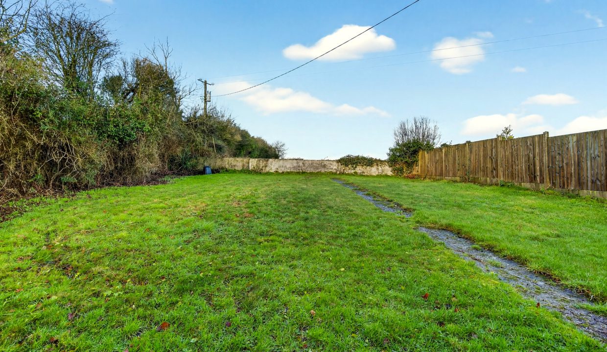 01.12 Whitethorn, Waterfall Road, Waterfall, Cork - ERA - H-Pix WEB 40