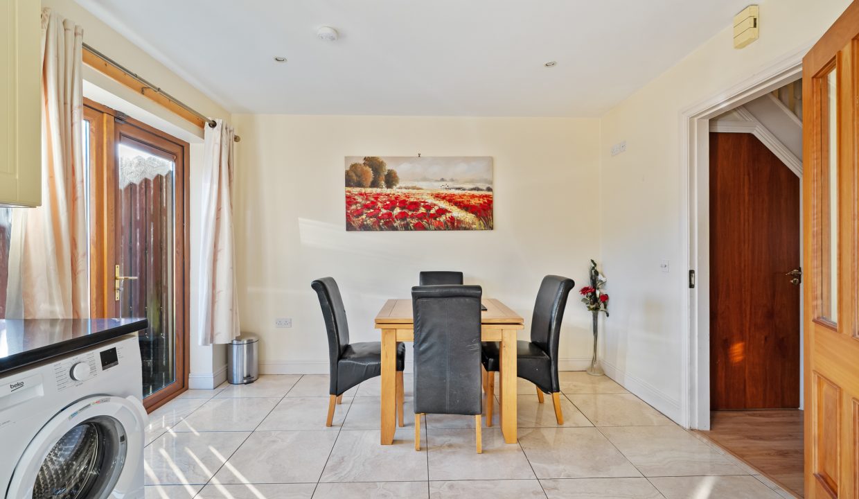 01.15 4 The Close, Maryborough Ridge, Douglas, Cork ERA - H-Pix WEB 09