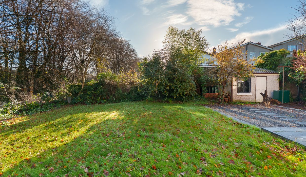 25 Woodbrook, Glanmire Court - exterior-12