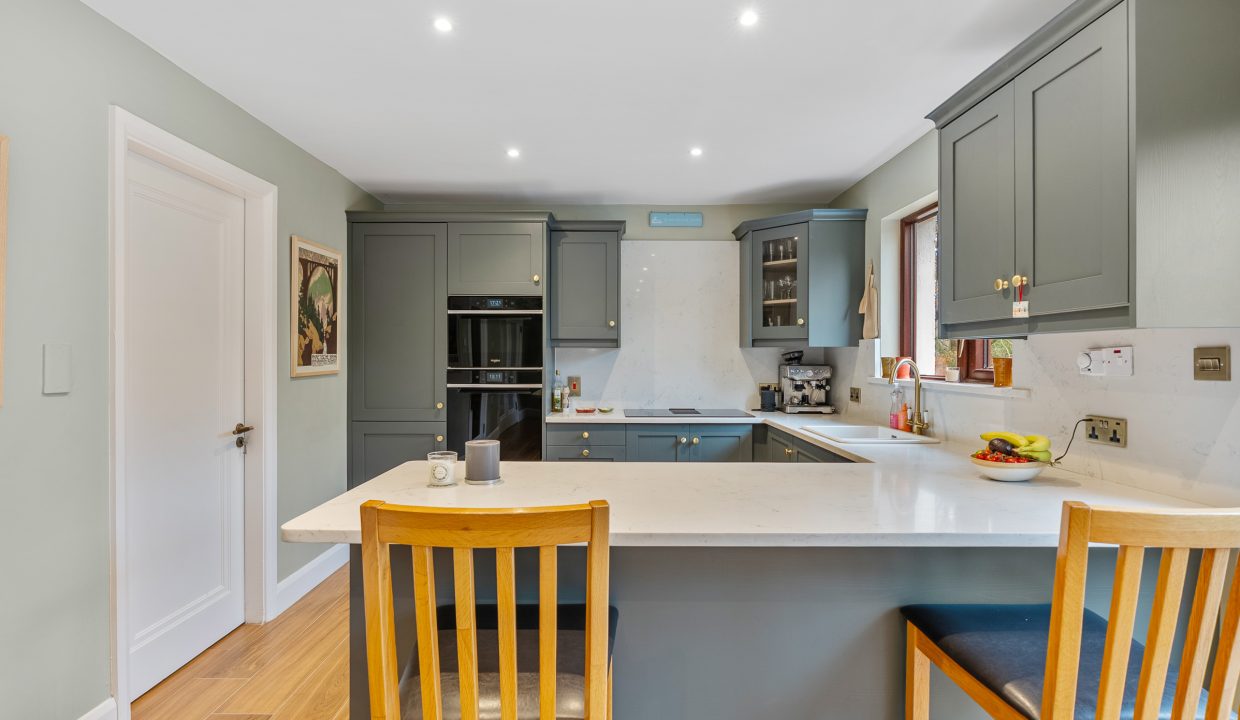 25 Woodbrook, Glanmire Court - interior-10