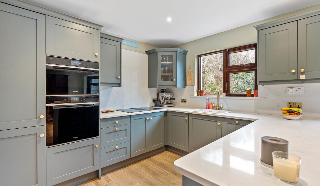 25 Woodbrook, Glanmire Court - interior-11