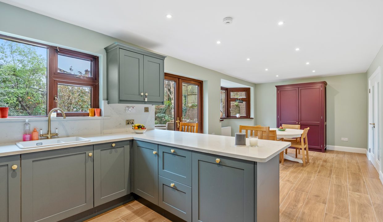 25 Woodbrook, Glanmire Court - interior-13