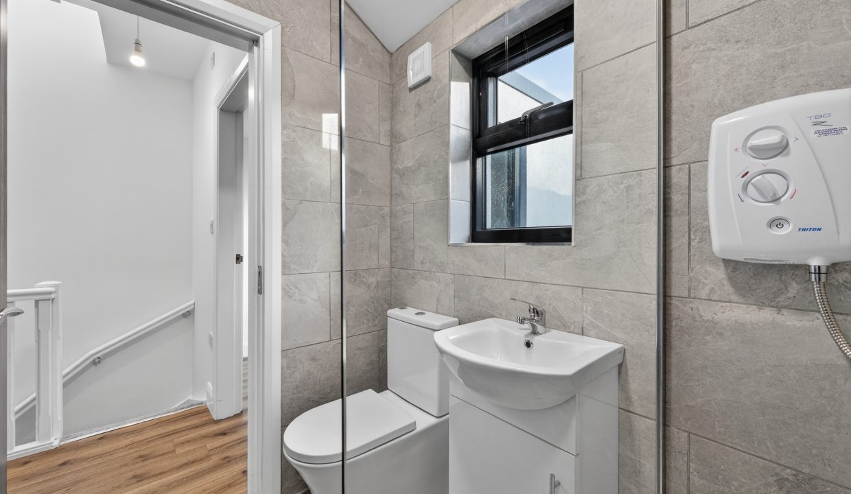 6 Dominics Terrace, Crosses Green - ERA - H-Pix WEB 31