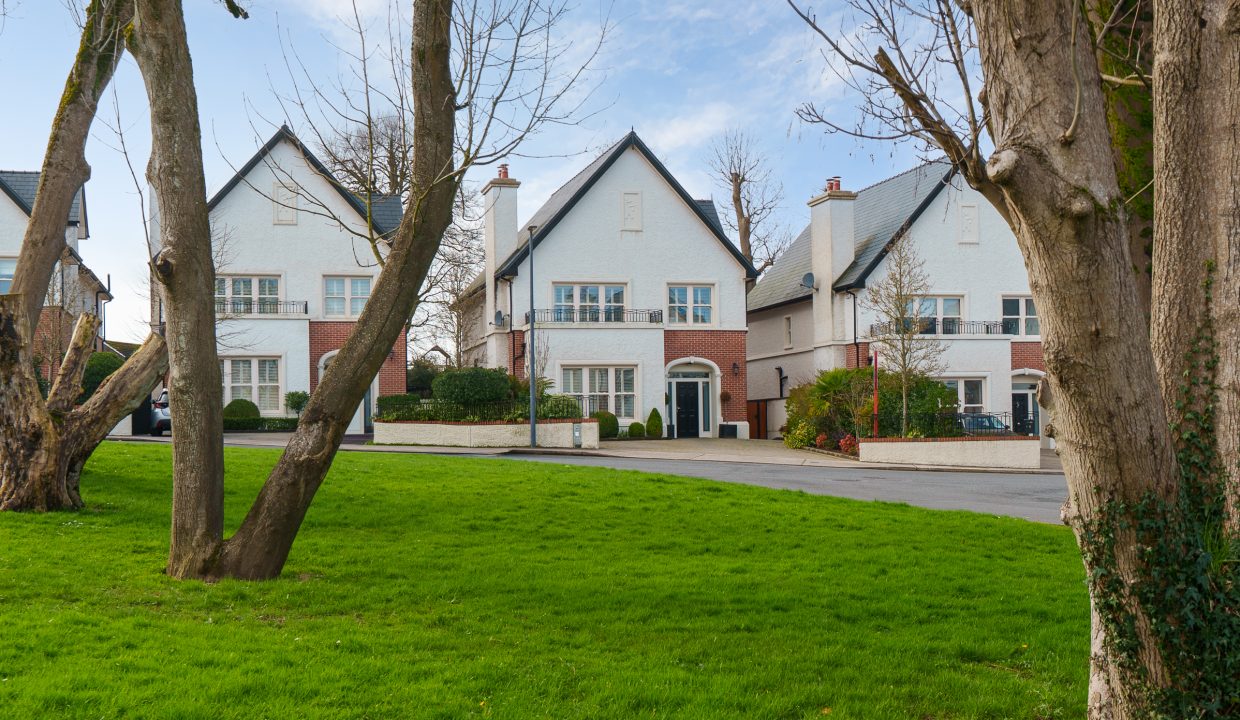 3 Botanika - exterior updated-11