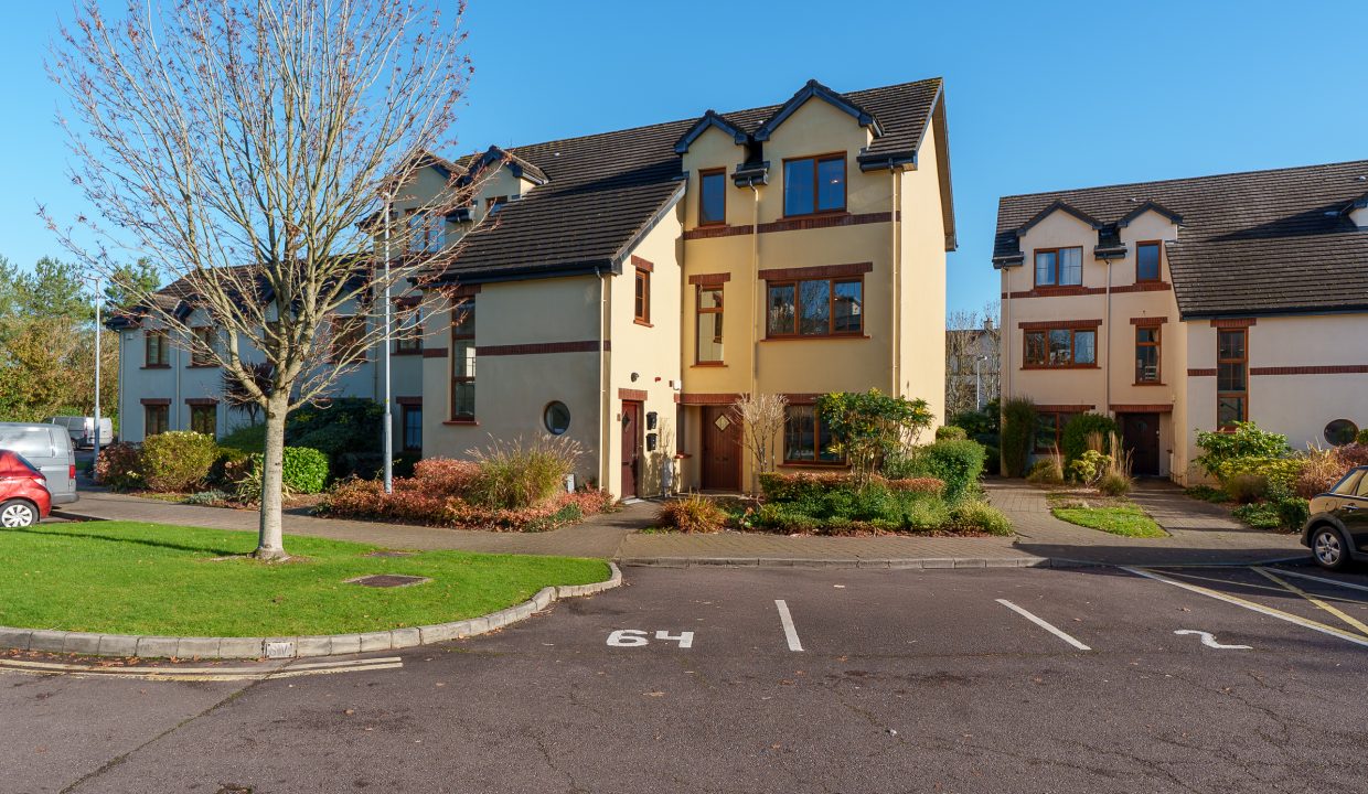 64 The Ave - exterior-6