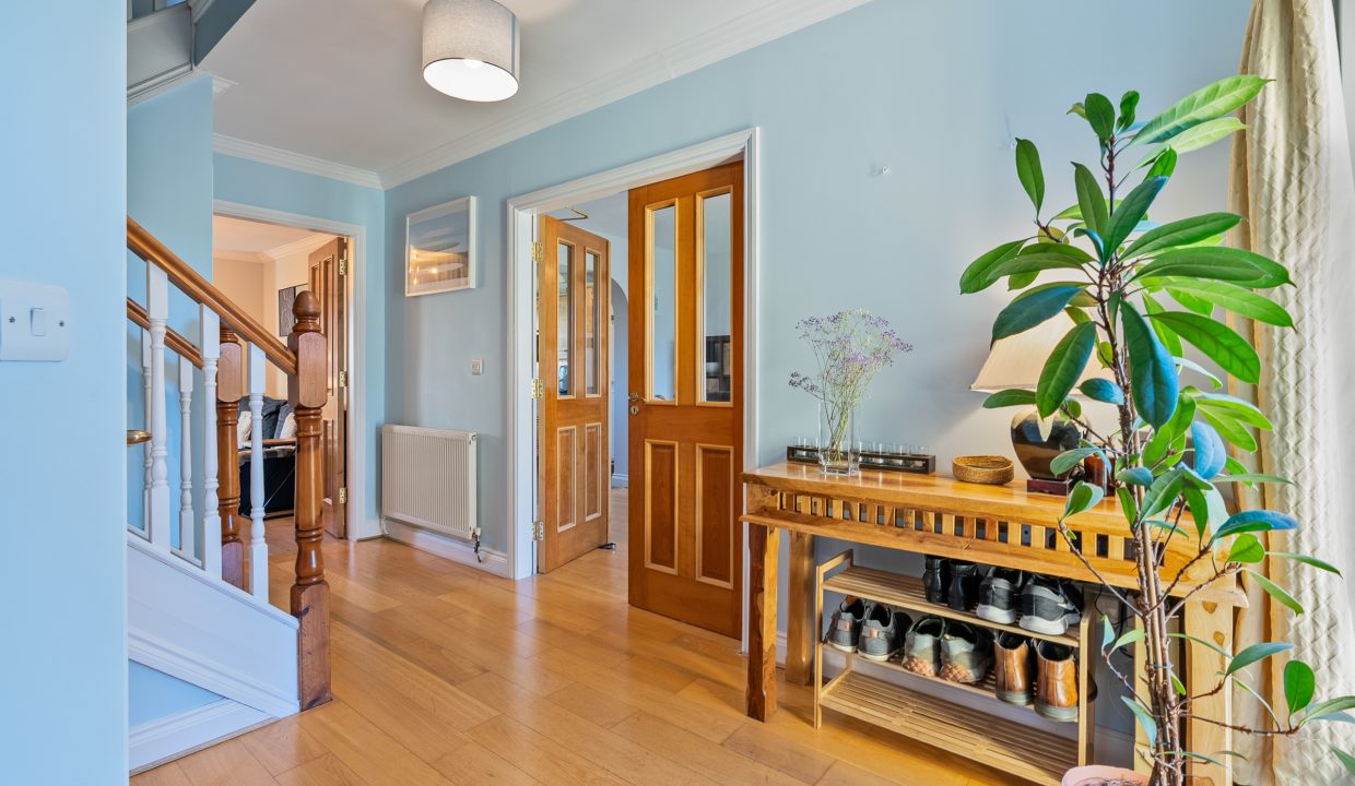 64 The Ave - interior-1