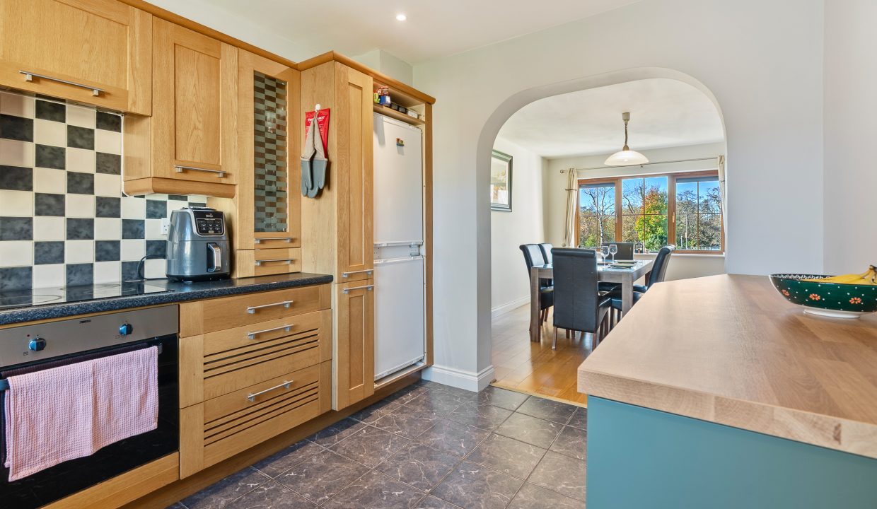 64 The Ave - interior-12