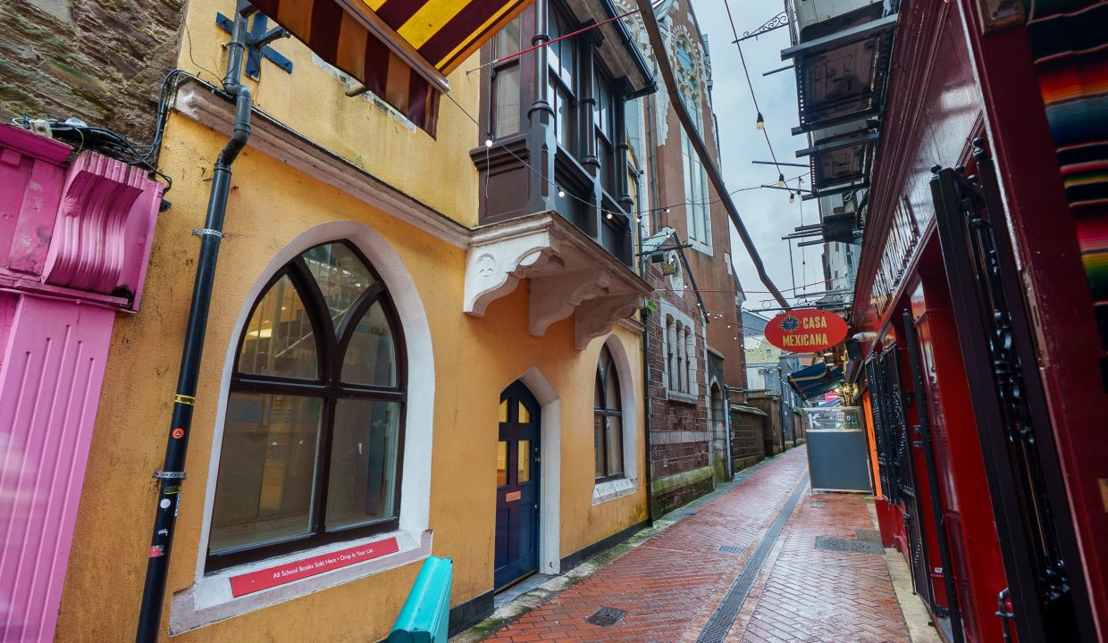 Veritas Building - exterior-3