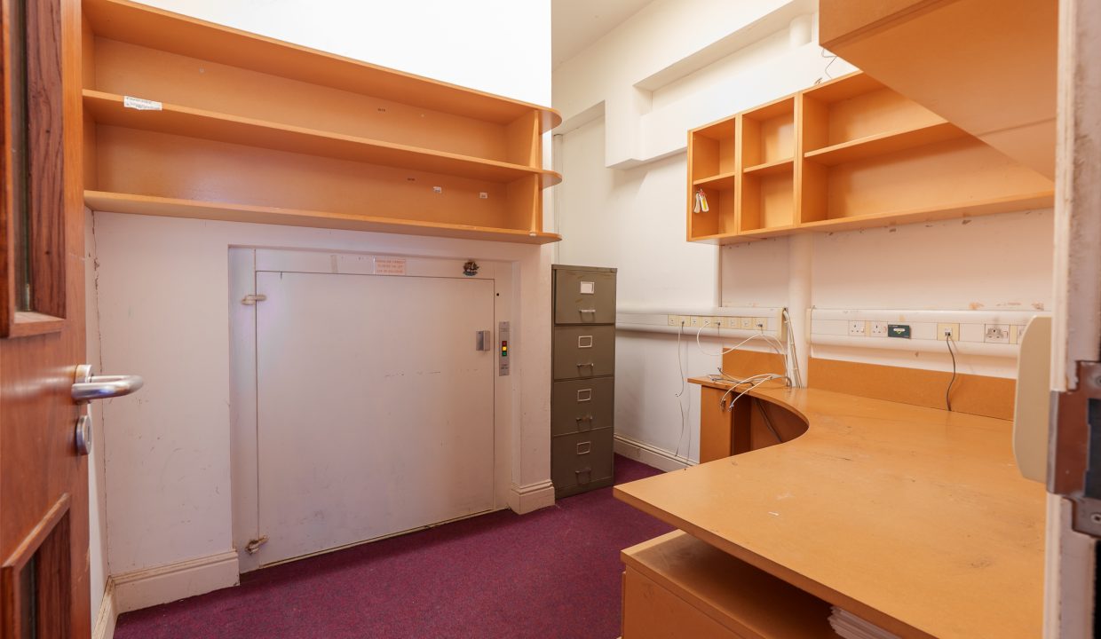 Veritas Building - interior-12