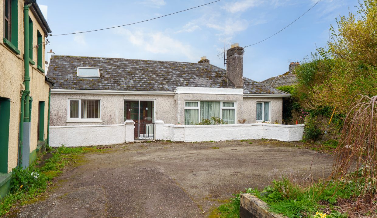 10 Huggardsland - exterior-2