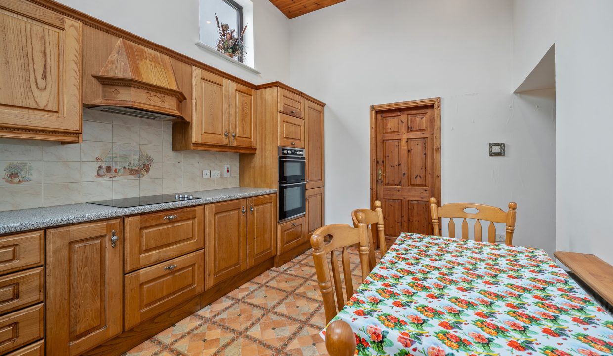 10 Huggardsland - interior-10