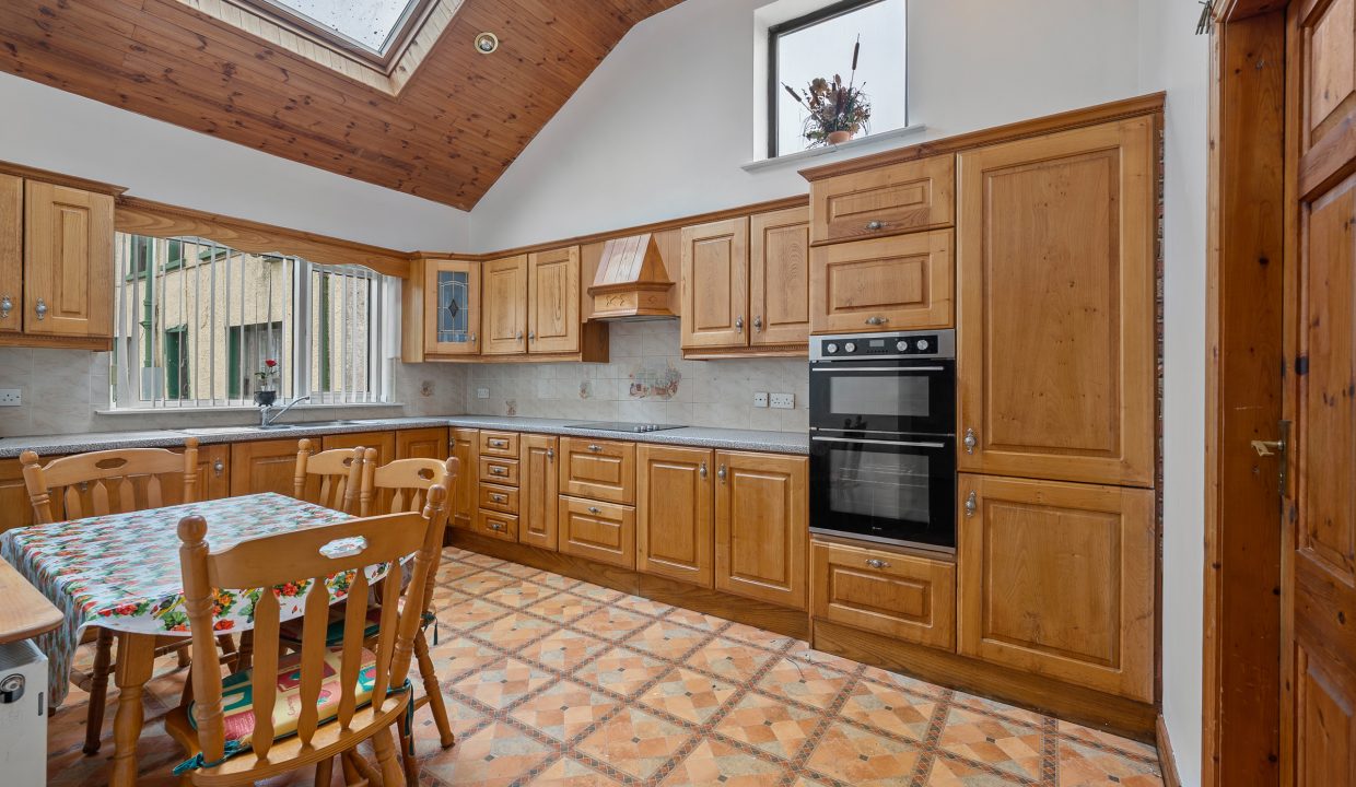 10 Huggardsland - interior-8