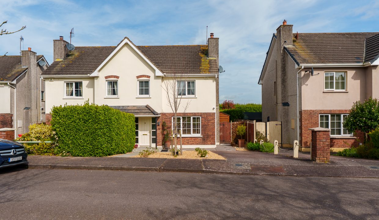 16 Avondale Court - exterior - (10)