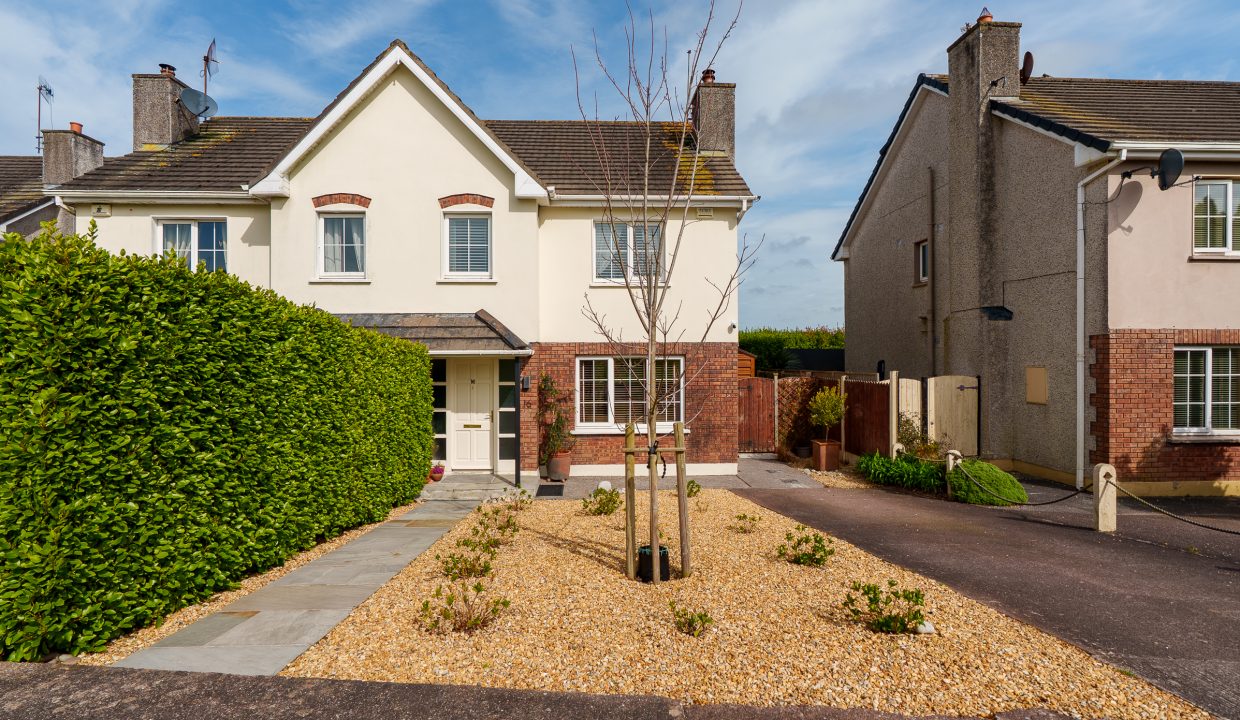 16 Avondale Court - exterior - (13)