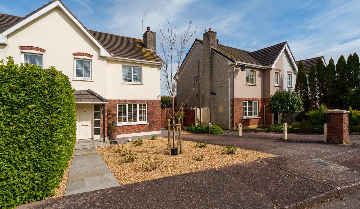 16 Avondale Court - exterior - (14)