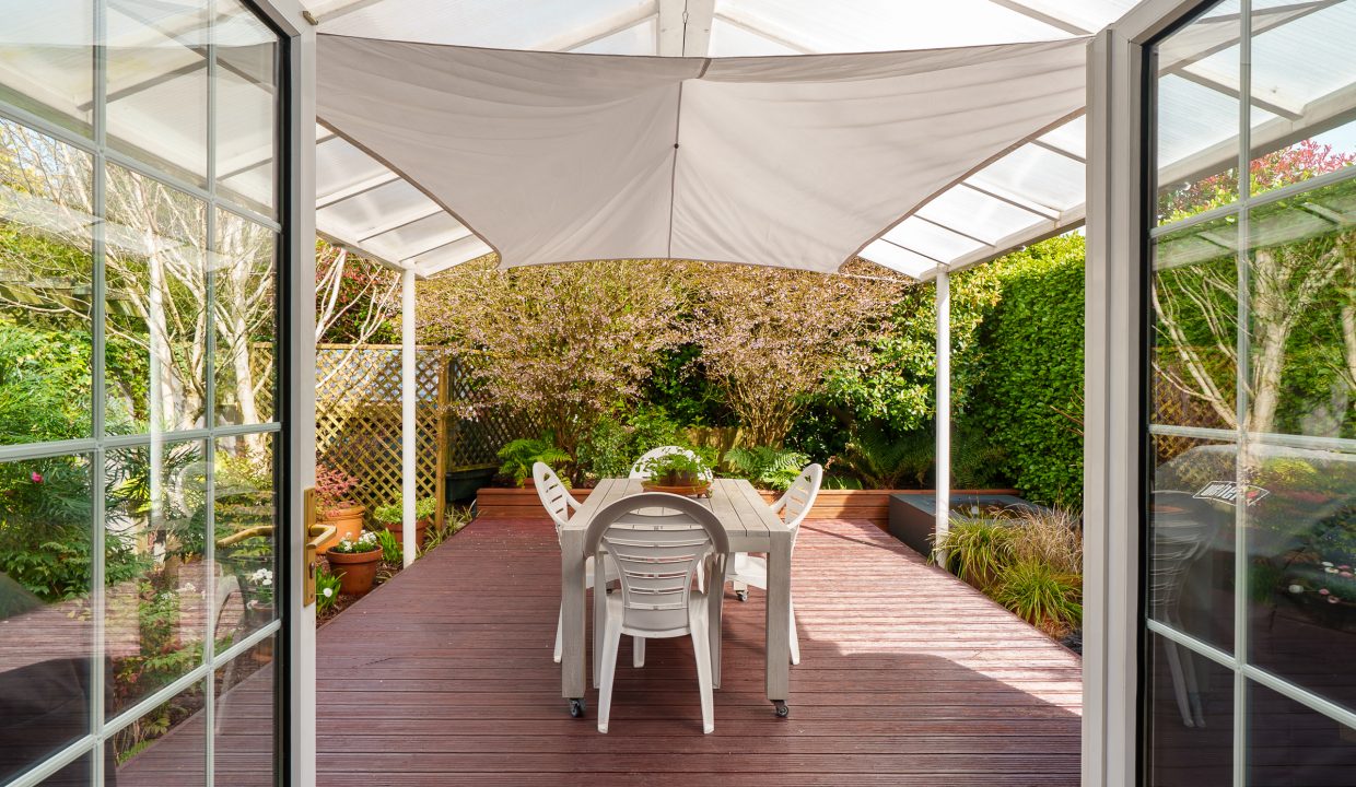 16 Avondale Court - exterior - (2)