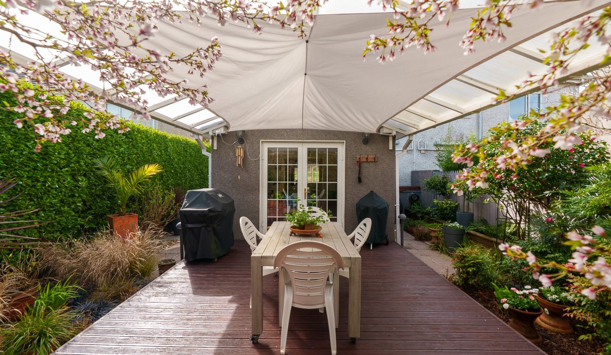 16 Avondale Court - exterior - (6)