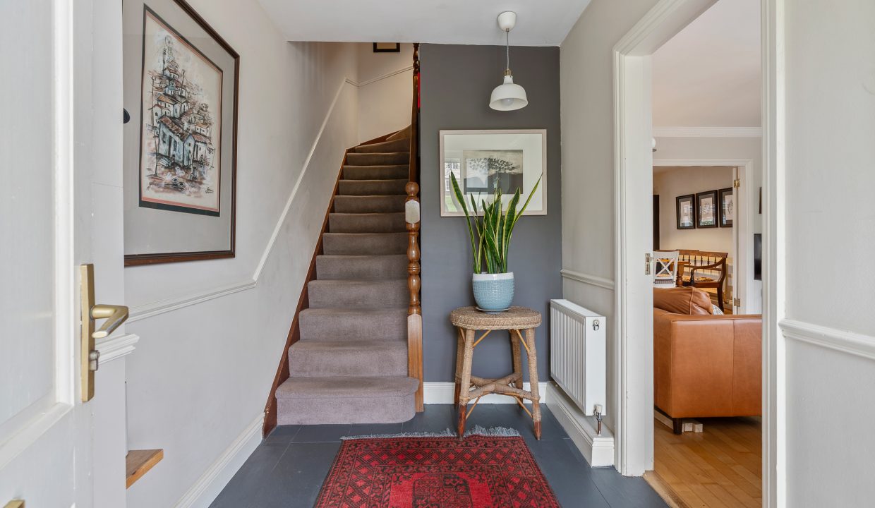 16 Avondale Court - interior-1