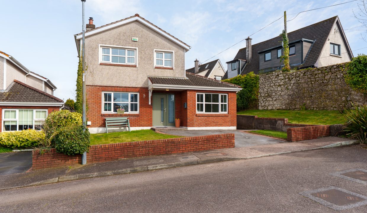 18 Chestnut Grove - exterior-5