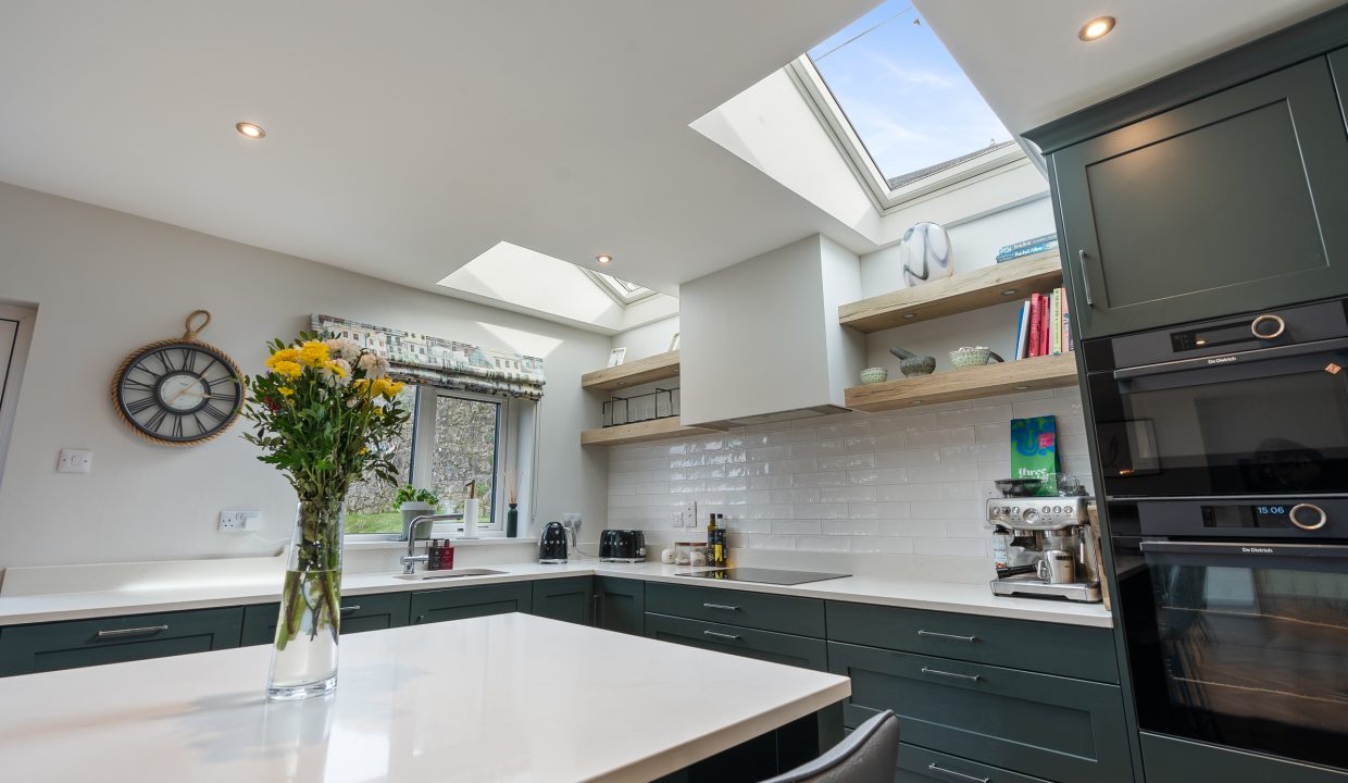 18 Chestnut Grove - interior-10