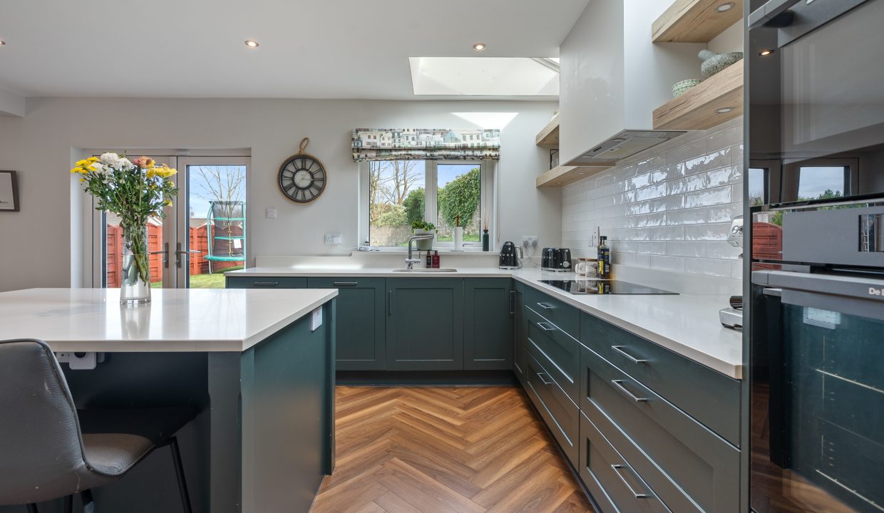 18 Chestnut Grove - interior-11