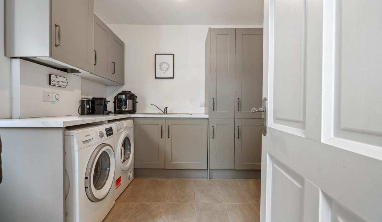 18 Chestnut Grove - interior-21