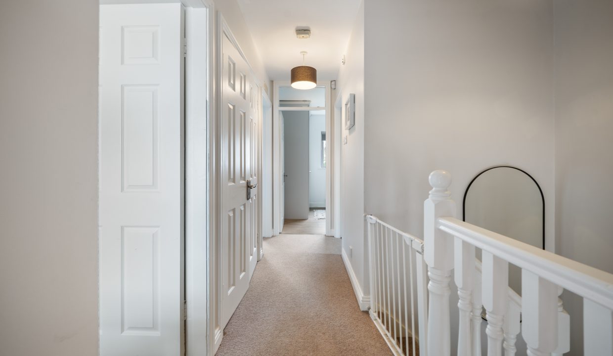 18 Chestnut Grove - interior-26