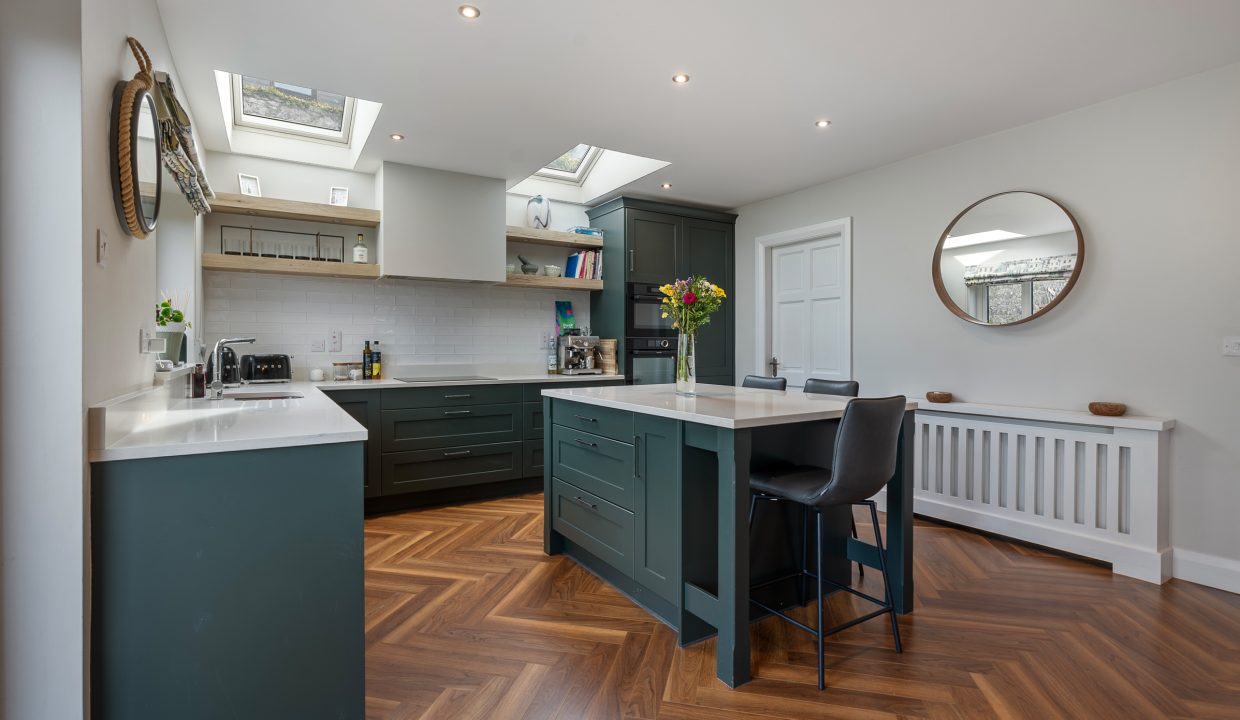 18 Chestnut Grove - interior-8