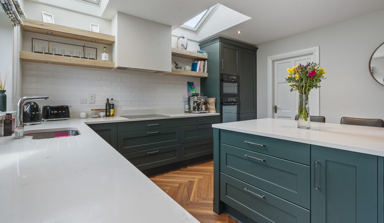 18 Chestnut Grove - interior-9