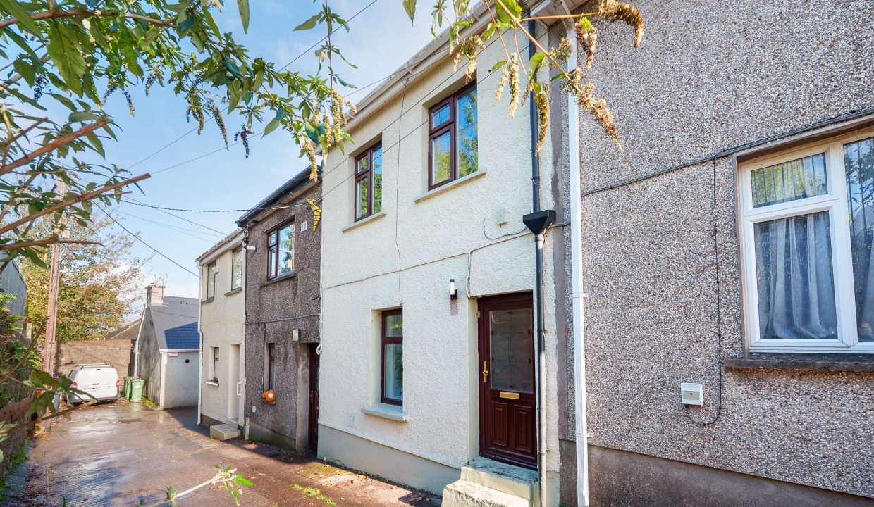 2 St Mary’s Avenue, Dillons Cross - exterior-5