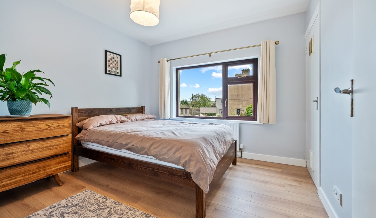 2 St Mary’s Avenue, Dillons Cross - interior-14