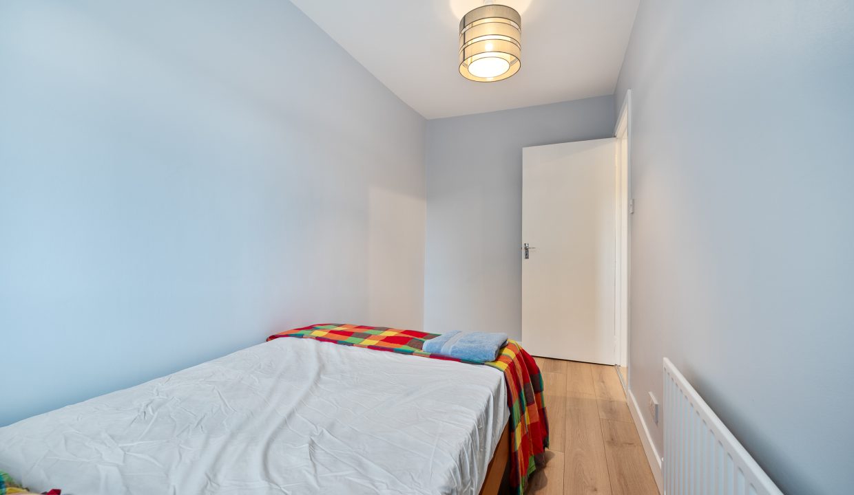 2 St Mary’s Avenue, Dillons Cross - interior-19