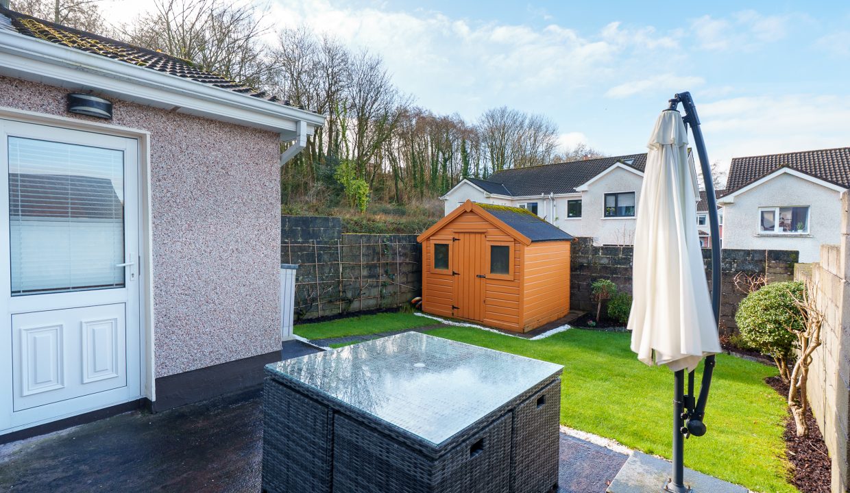 28 Marwood Ave - exterior-10