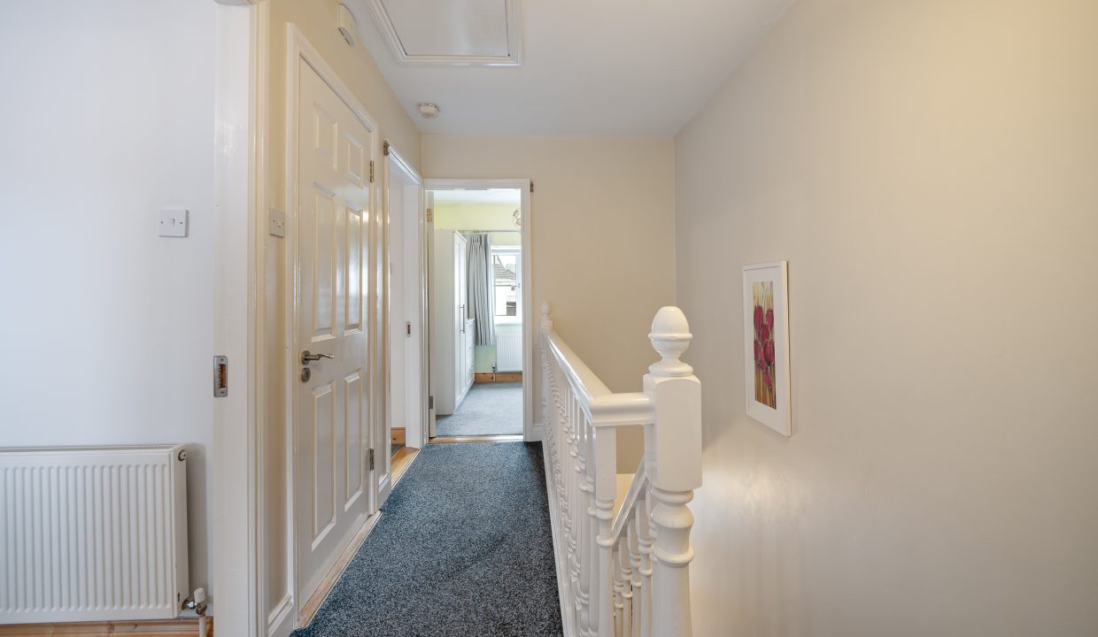 28 Marwood Ave - interior-15