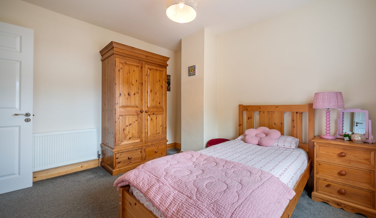 28 Marwood Ave - interior-25