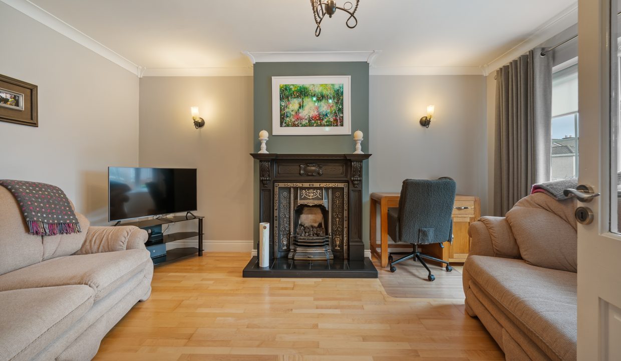 28 Marwood Ave - interior-9