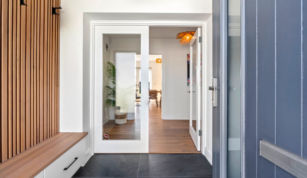 39 Earl_s Well, Waterfall - interior-1 updated