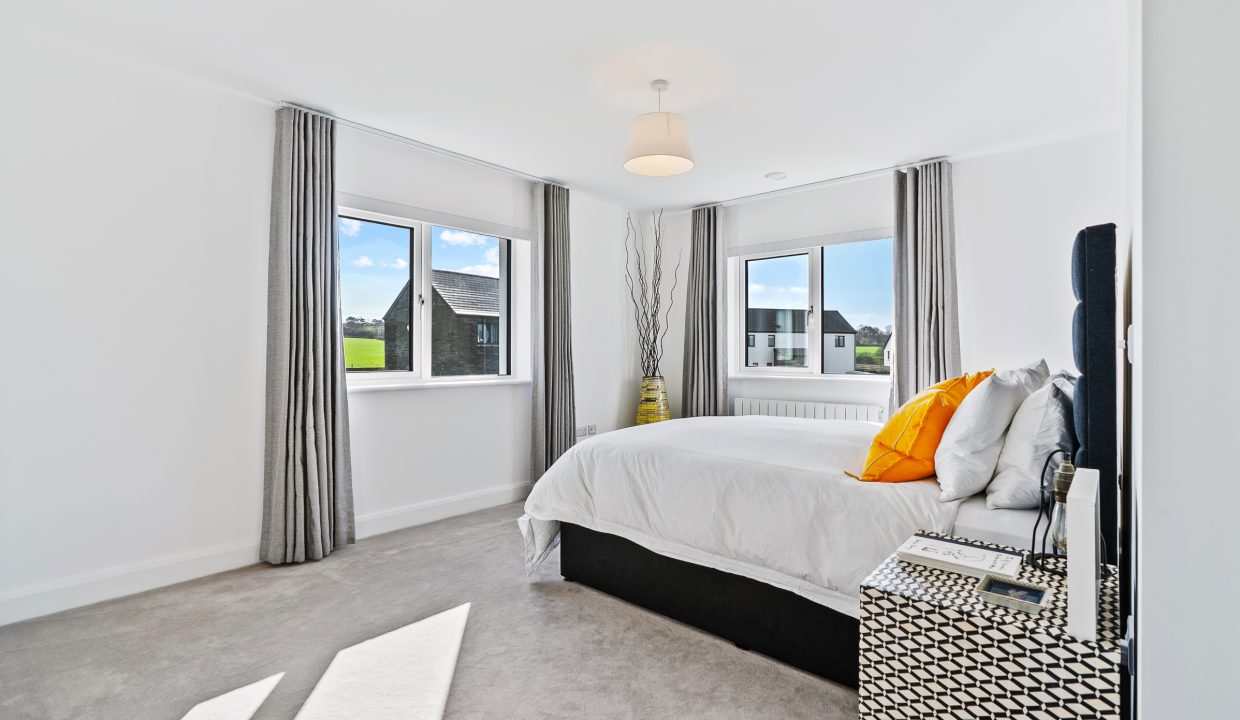 39 Earl_s Well, Waterfall - interior-48