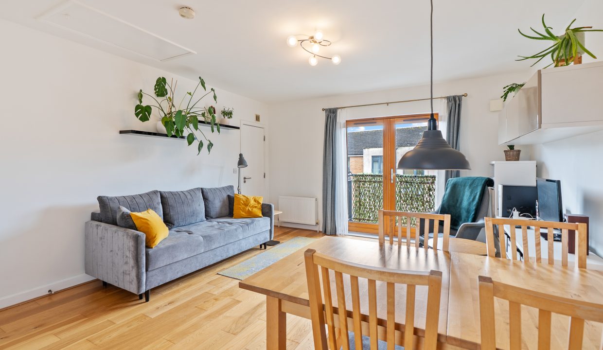 53 Blackrock grove - interior-13