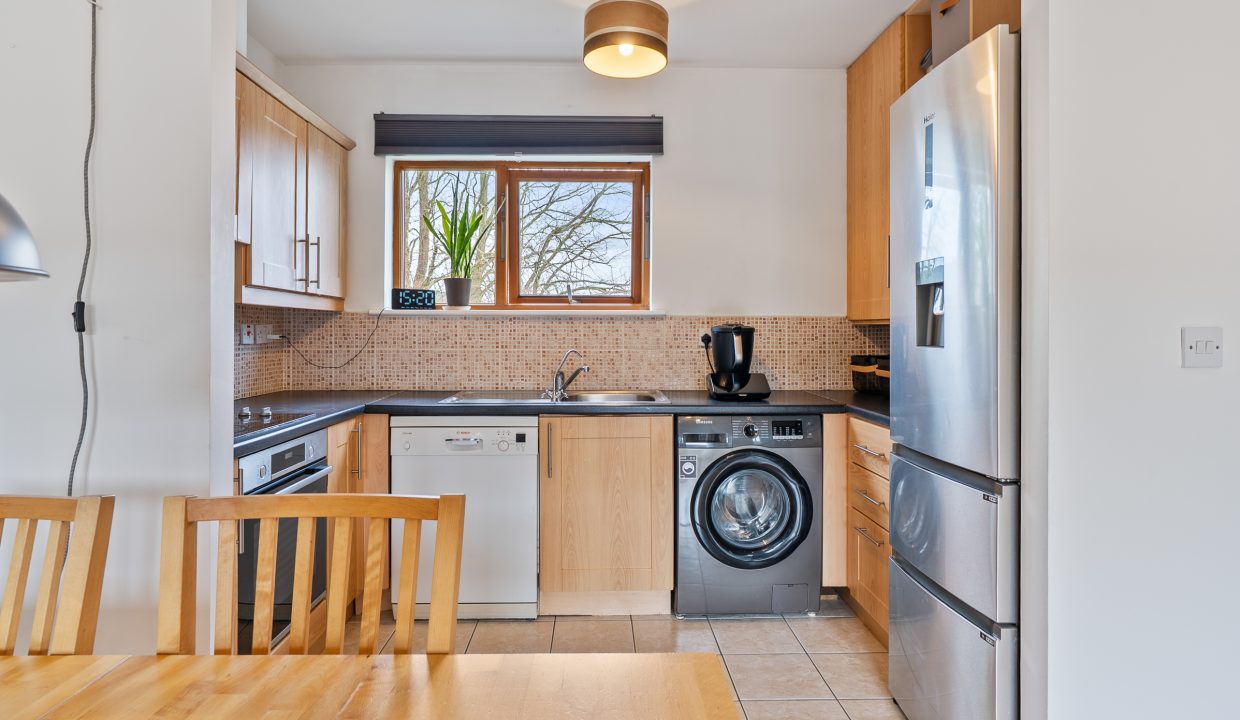 53 Blackrock grove - interior-19