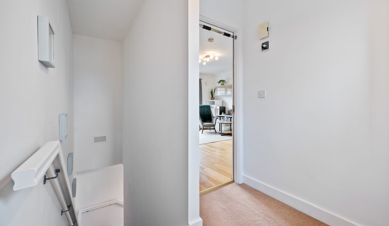 53 Blackrock grove - interior-9