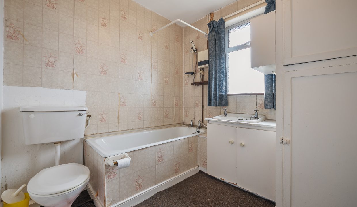 6 Beechwood Park, Ballinlough - interior-14