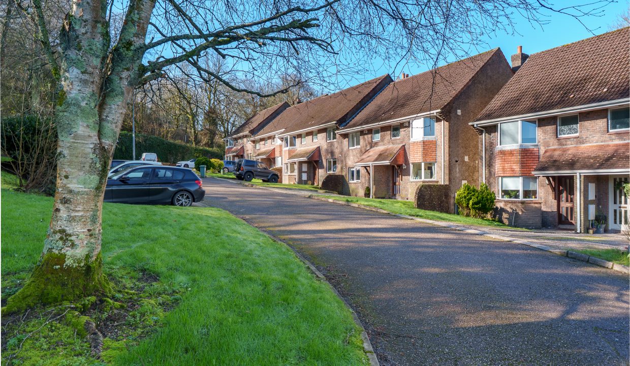 6 The Orchards - exterior-2