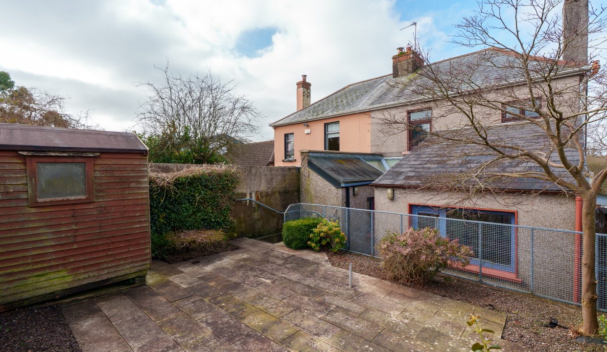 Carisbrook, 1 Fairy Ville - exterior-5