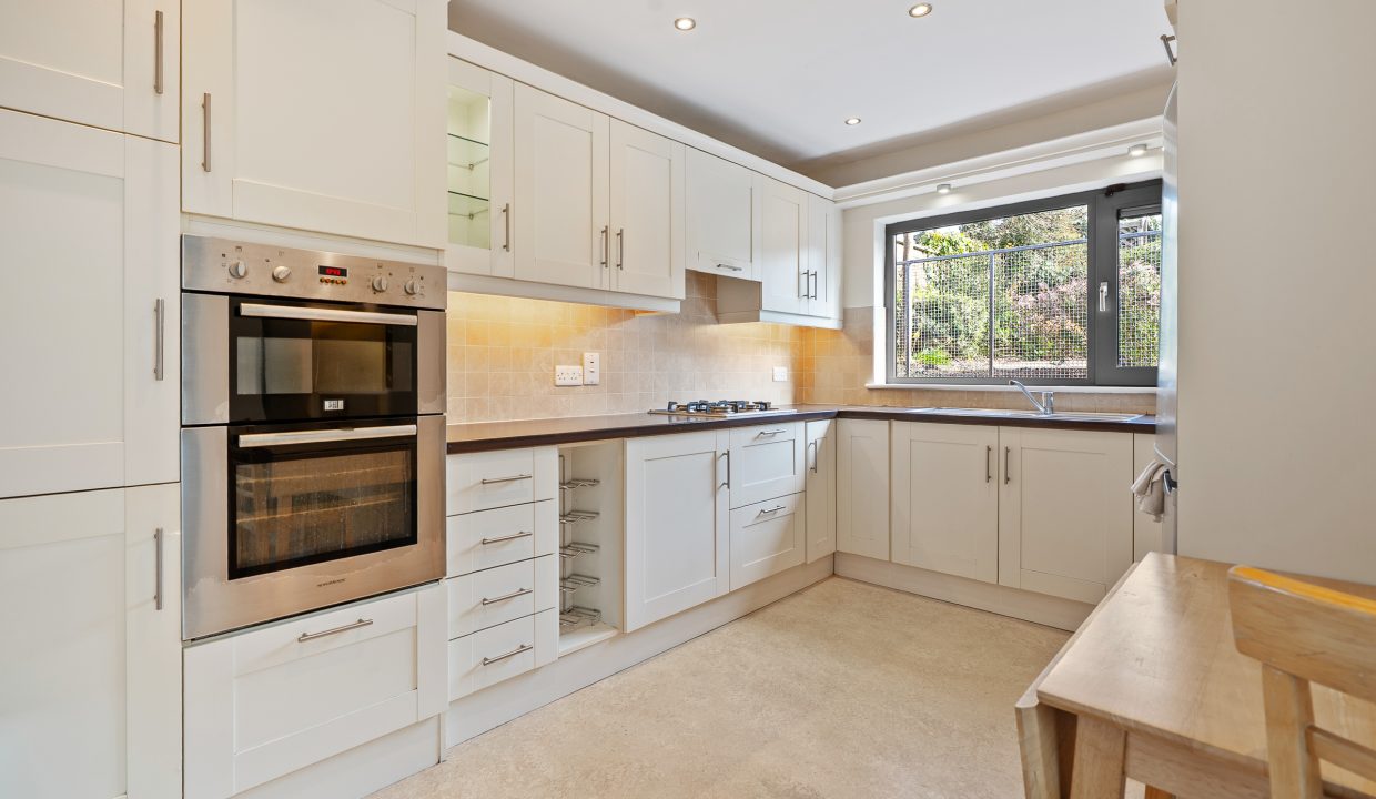 Carisbrook, 1 Fairy Ville - interior-10