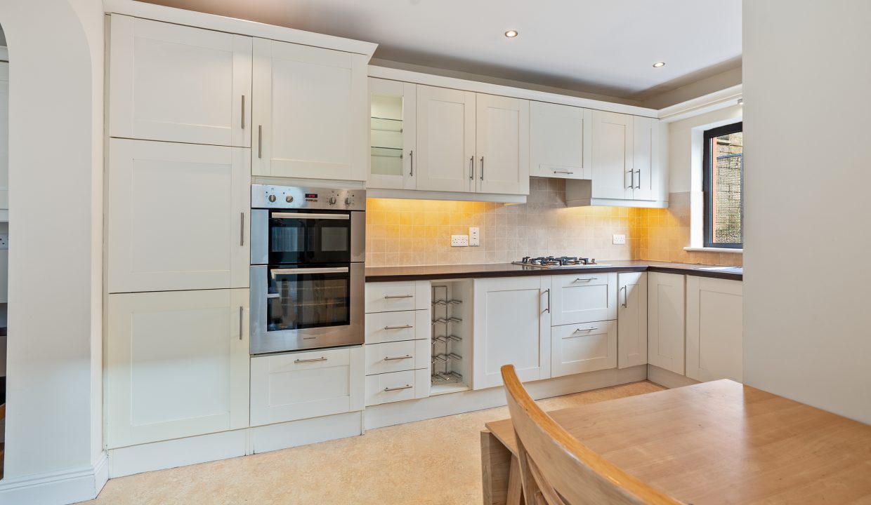 Carisbrook, 1 Fairy Ville - interior-14